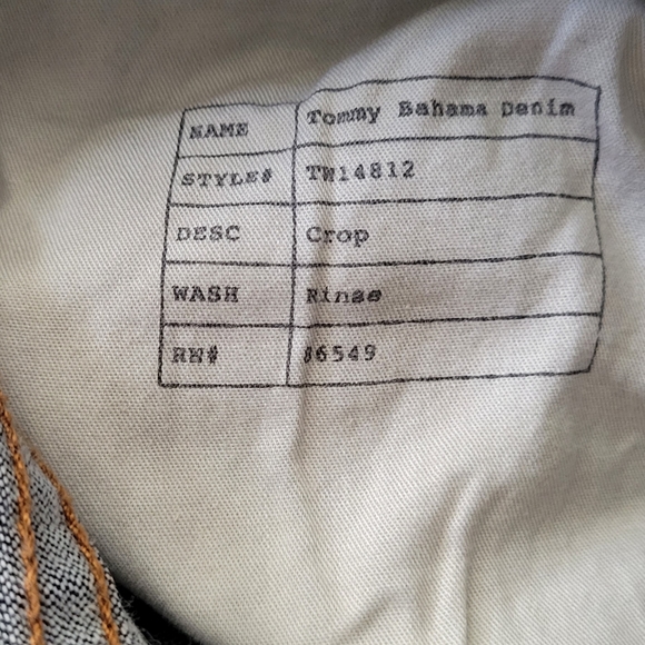 TOMMY BAHAMA Cropped Jeans - Picture 5 of 5